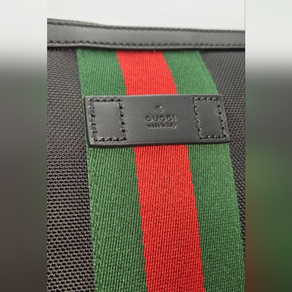 EXCELLENT Condition Small Gucci Techno Web Crossbody Messenger Bag - Picture 8 of 13